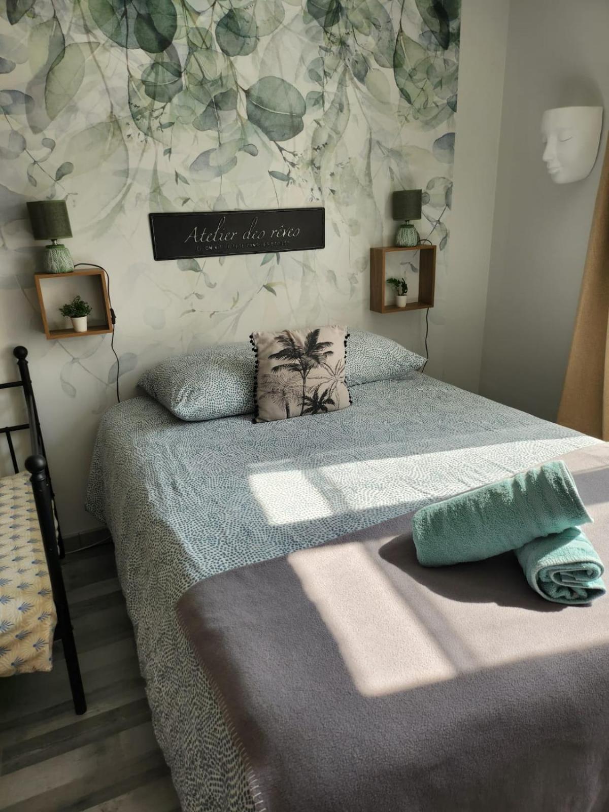 Sleep'In Orleans Centre-Studio Confortable Et Cosy Exteriör bild